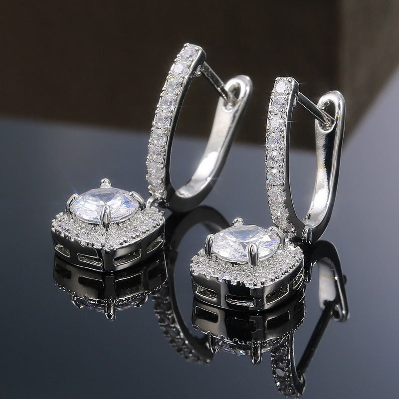 Minimalist Square Hoop Earrings with Round Diamonds