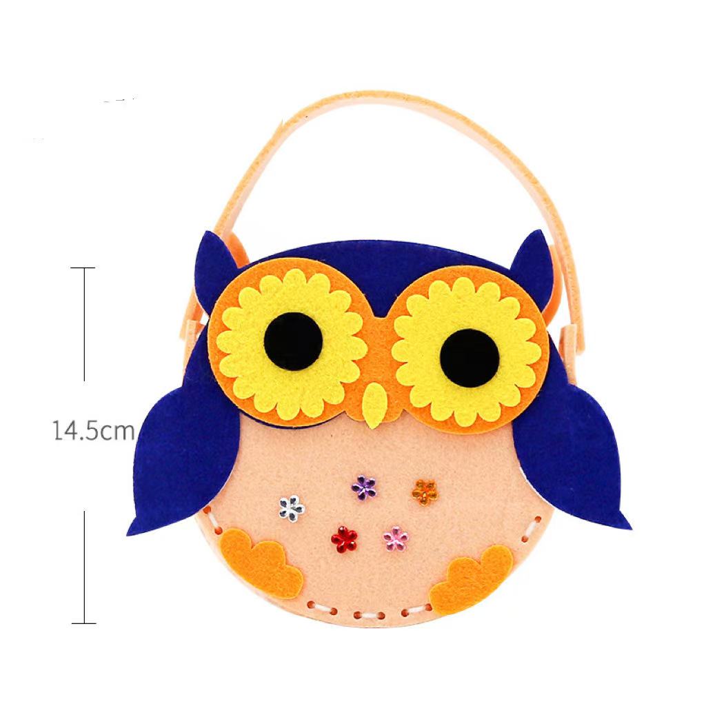 Children's cartoon sewing handbag, paste making material package, improve hands-on ability