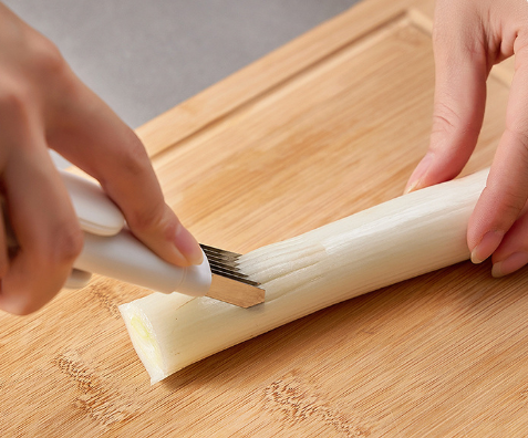 3-in-1 Multifunctional Rotary Peeling Knife