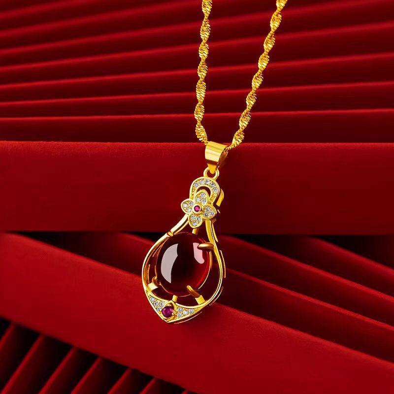 Water Drop Four-Leaf Clover Gemstone Pendant Necklace, Oriental Style Imitation Jade Design, New Model for 2025