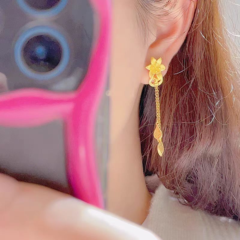 Golden Stamen Fairy Lily Earrings