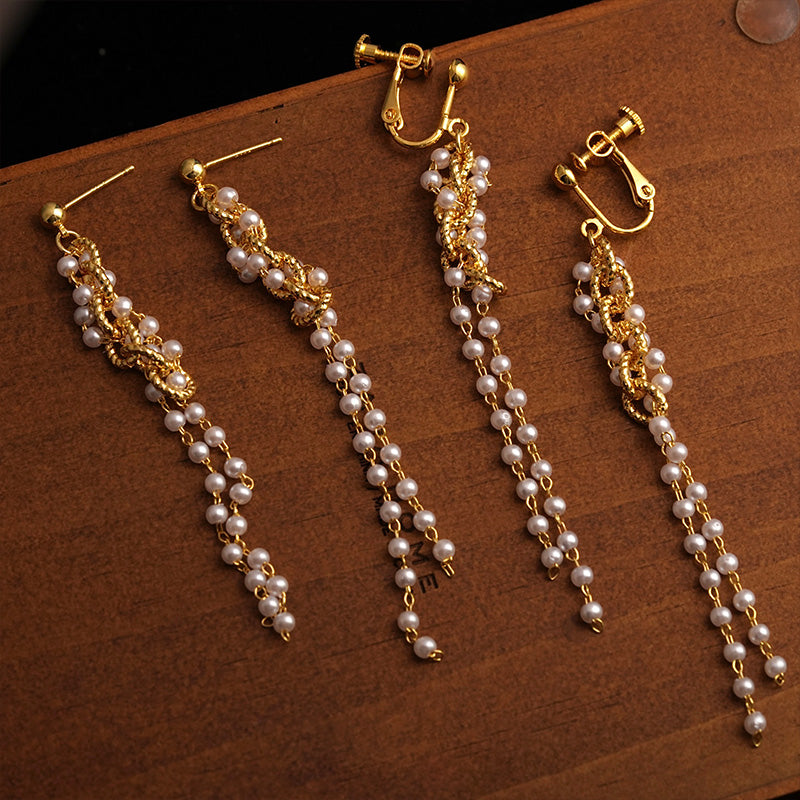 【ব্যানকুয়েট এক্সক্লুসিভ】ক্লিপ-অন ডিজাইন সহ মার্জিত উচ্চমানের বহুমুখী লম্বা মুক্তার ট্যাসেল কানের দুল