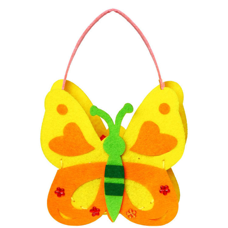 Children's cartoon sewing handbag, paste making material package, improve hands-on ability