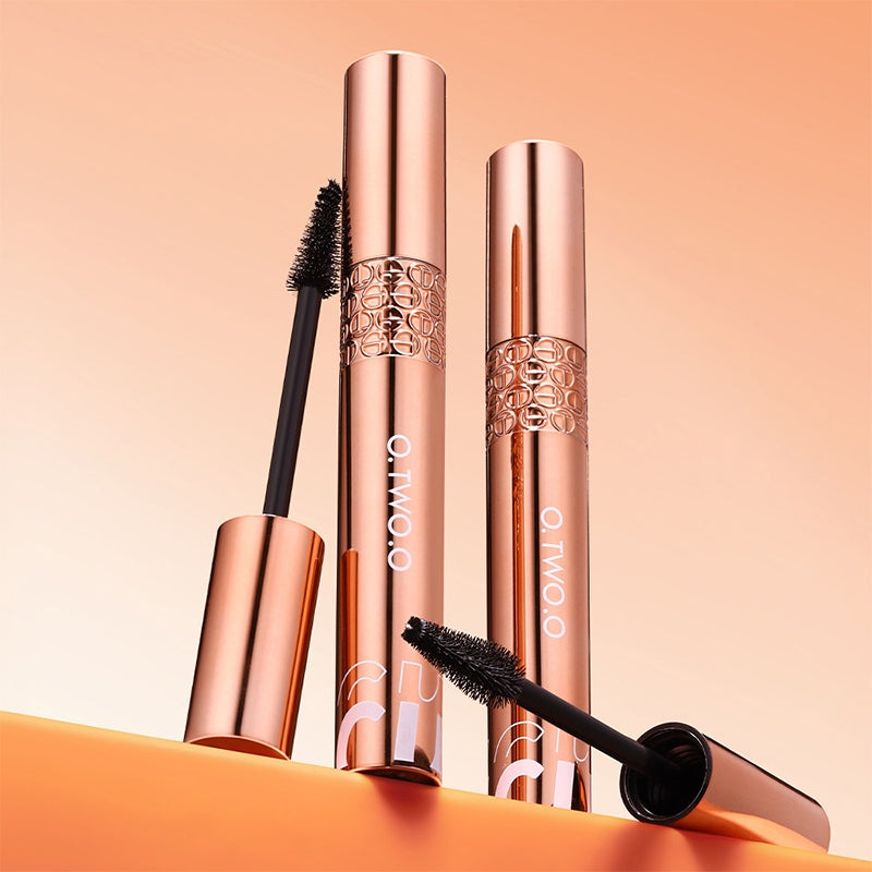 Volumizing & Lengthening Curling Smudge-Proof Mascara