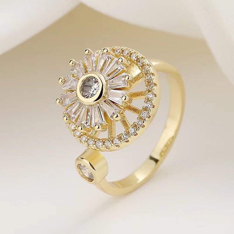 Elegant Adjustable Open Rotating Synthetic Zirconia Ring