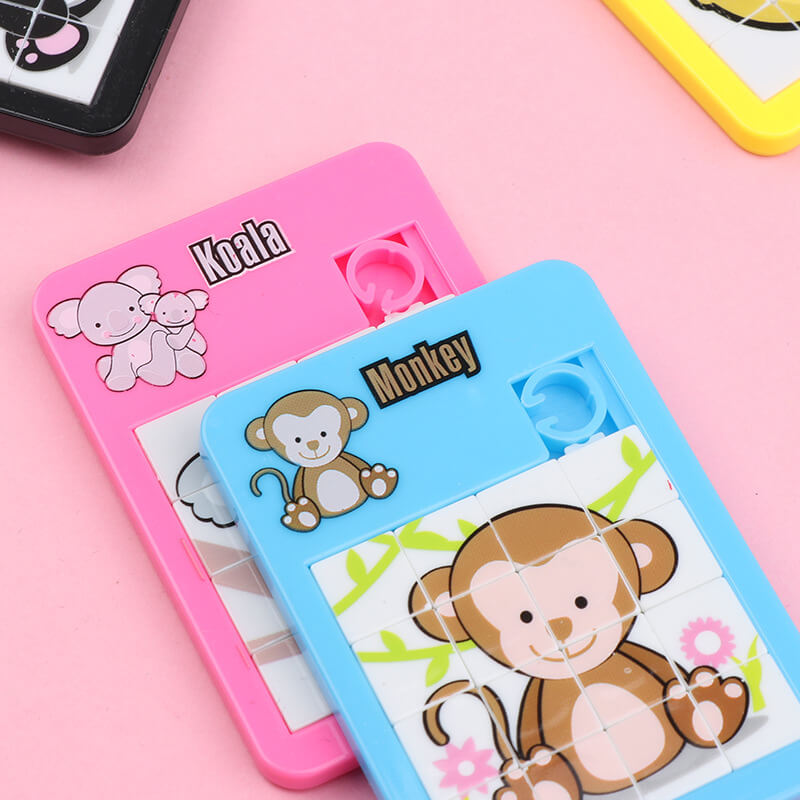Cartoon Animal Sliding Puzzle 16-grid Maze Brain Teaser Toy