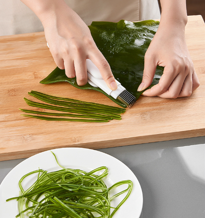 3-in-1 Multifunctional Rotary Peeling Knife