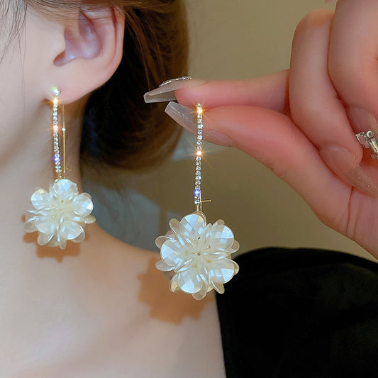French-Style Elegant Petal Earrings