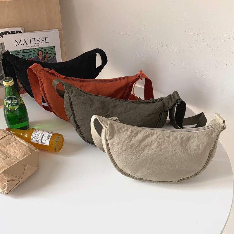 Simple Women's Dumpling Shoulder Bag