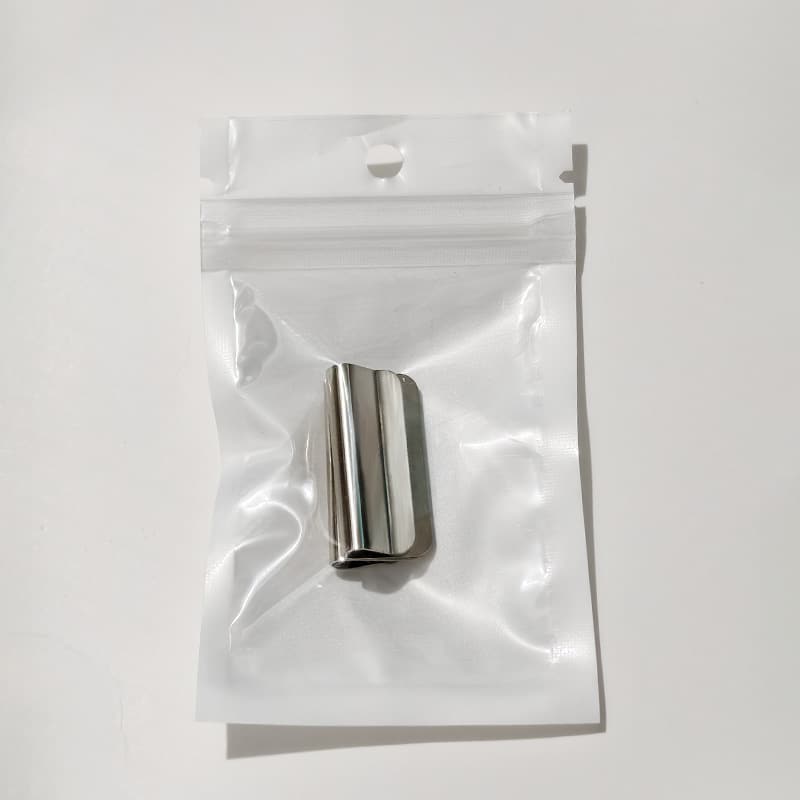 Magnetic Curtain Buckles 4-Pack – Light-Blocking & Fixing, No-Drill, Strong Magnets, Easy Open & Close