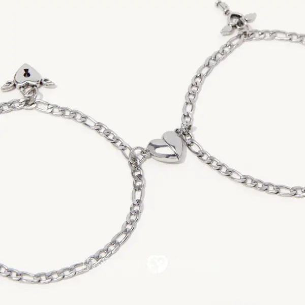 Magnetic Love Chain Bracelet Set