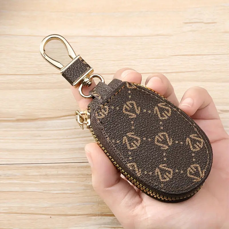 Vintage-Style Multi-Functional Key Holder