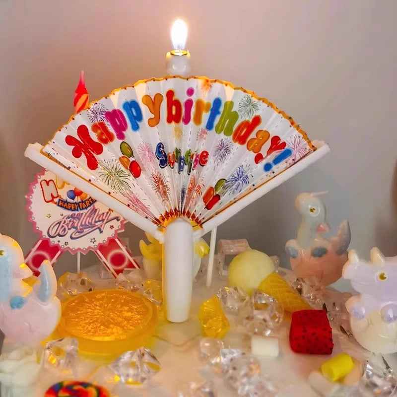 🎂Time-Delay Magic Blooming Candle – Lights & Opens Into a Fan