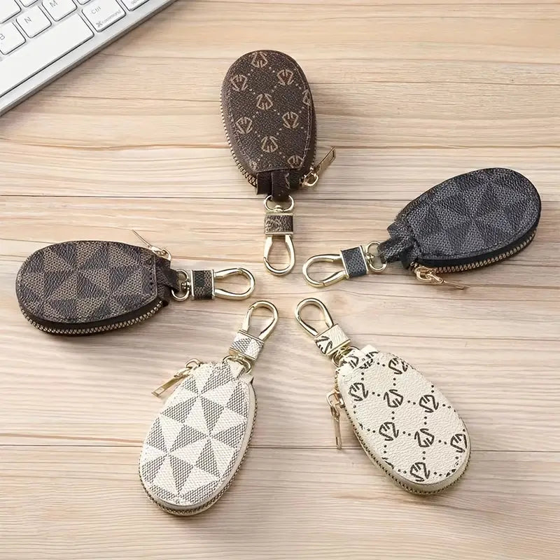 Vintage-Style Multi-Functional Key Holder