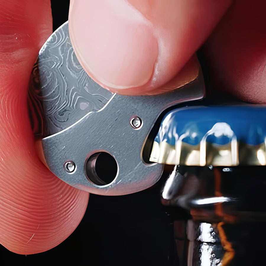 🍻 Mini Titanium Compact Bottle Opener