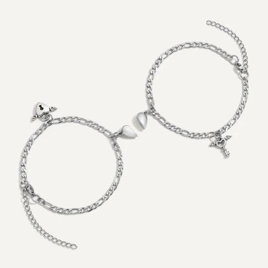 Magnetic Love Chain Bracelet Set