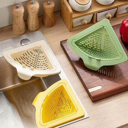 Magnetic Triangular Draining Filter Basket