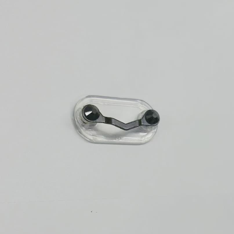Mini Magnetic Glasses Clip｜Clip It On, Carry It Anywhere