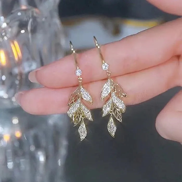 Sparkling Leaf-shaped Wheat Ear Earrings