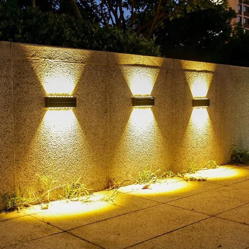 ☀️ Solar Outdoor Wall Light – Wireless, Auto On at Night
