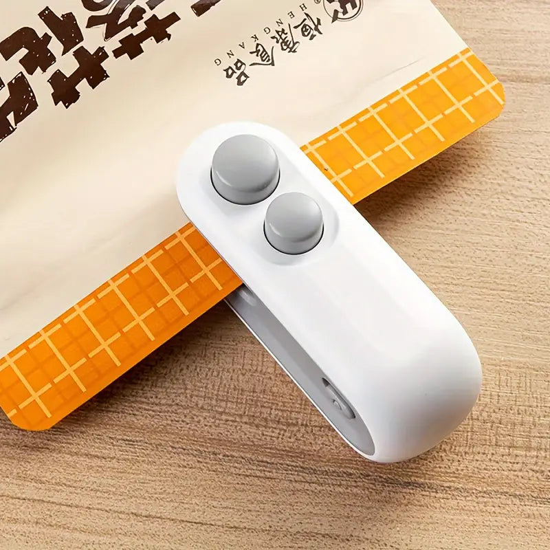 Portable Snack Sealer Mini Sealer