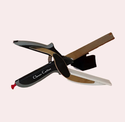 2-in-1 Kitchen Scissor and Cutting Board for Easy Vegetable Prep