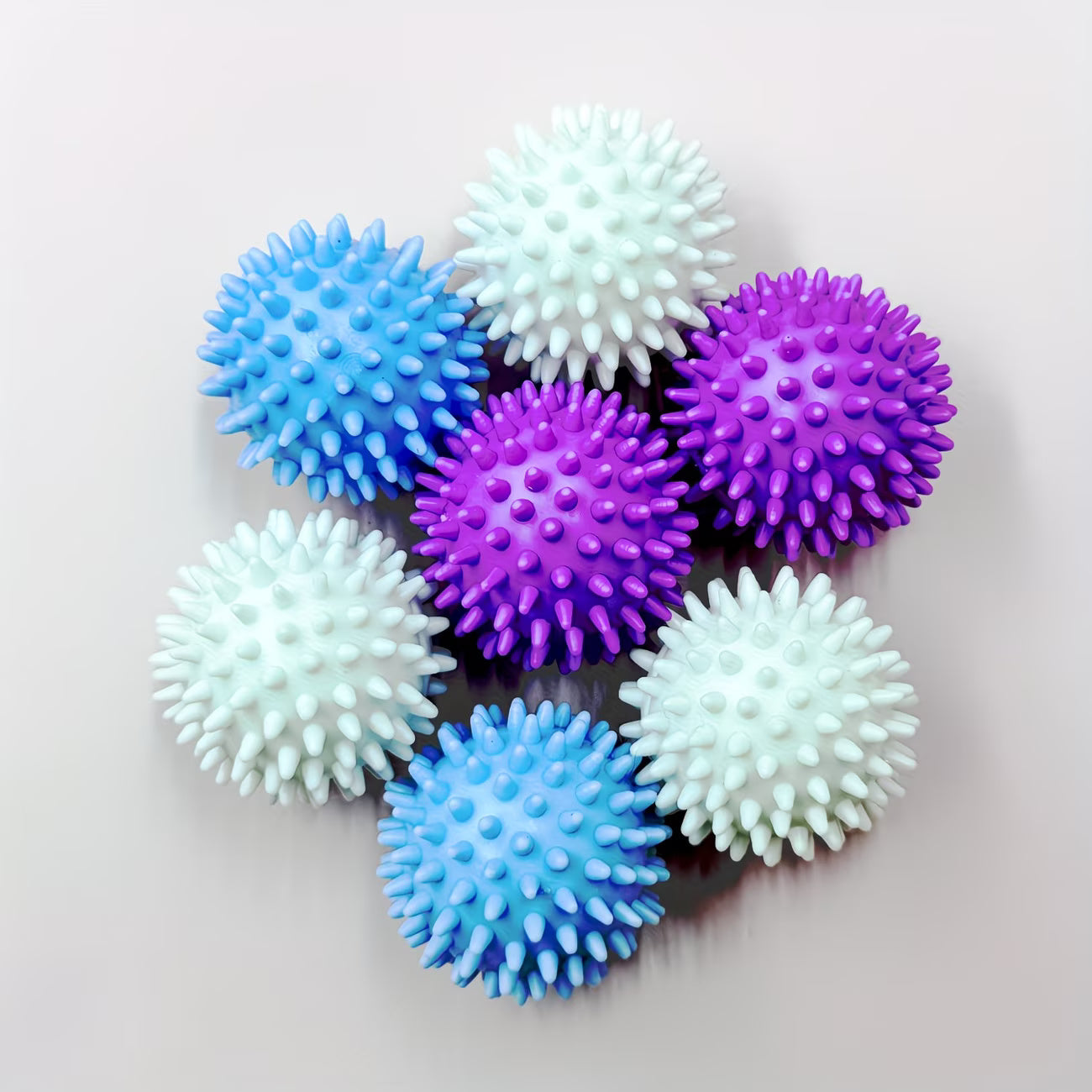 Reusable Magic Laundry Balls - Prevents Tangles & Removes Dirt