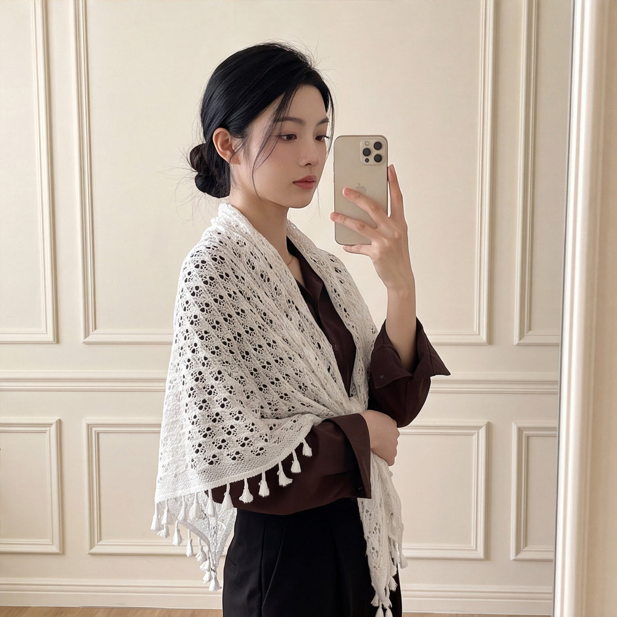 Women’s Bohemian White Hollow-Out Knit Tassel Cardigan