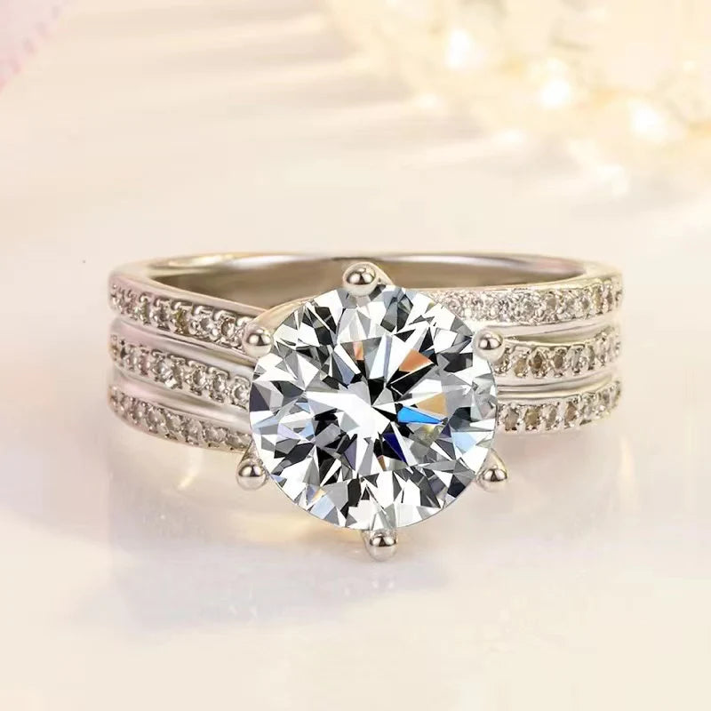 5-Carat Super Sparkling Pigeon Egg Imitation Moissanite Ring