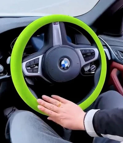 Non-slip Silicone Steering Wheel Protector