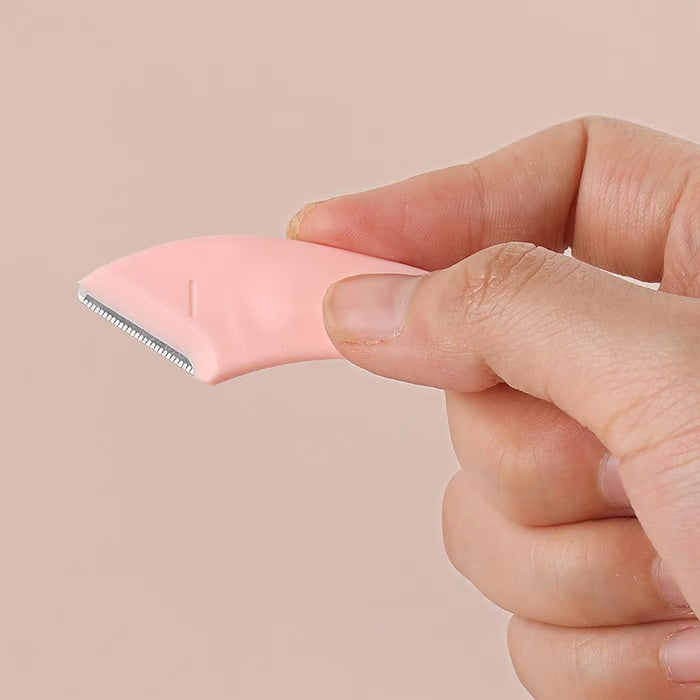 Beginner's Safety Eyebrow Razor with Micro-Guard