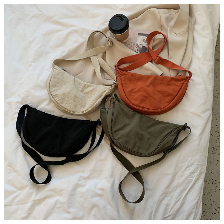 Simple Women's Dumpling Shoulder Bag