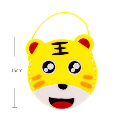 Children's cartoon sewing handbag, paste making material package, improve hands-on ability