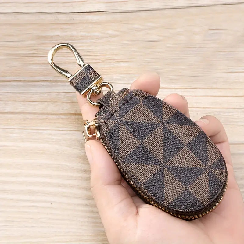 Vintage-Style Multi-Functional Key Holder