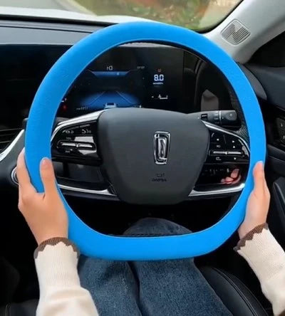 Non-slip Silicone Steering Wheel Protector