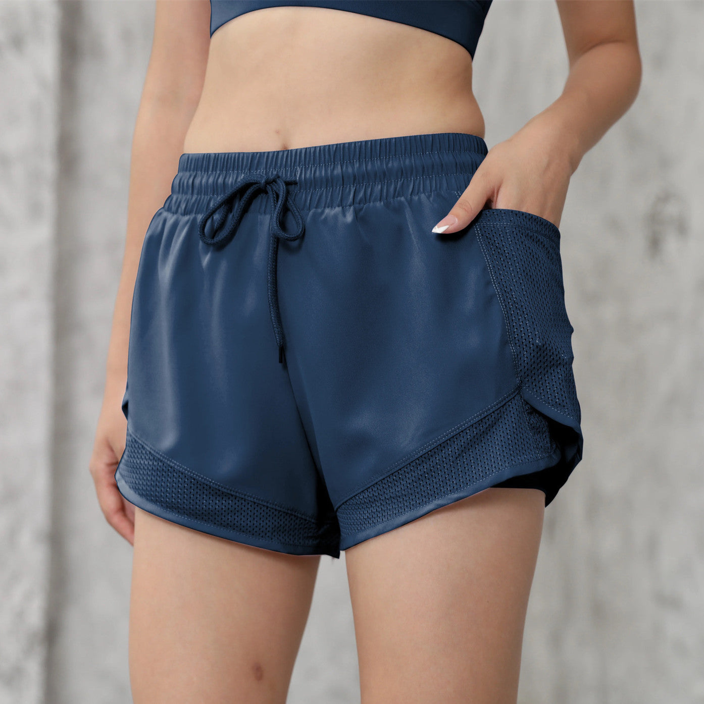 Women's 2-in-1 Yoga Shorts With Quick-Drying Fabric