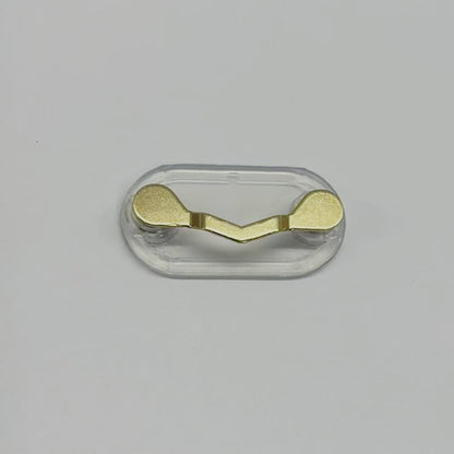 Mini Magnetic Glasses Clip｜Clip It On, Carry It Anywhere