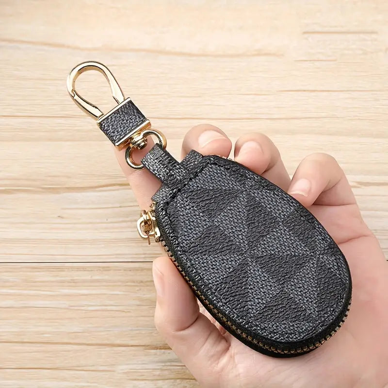 Vintage-Style Multi-Functional Key Holder