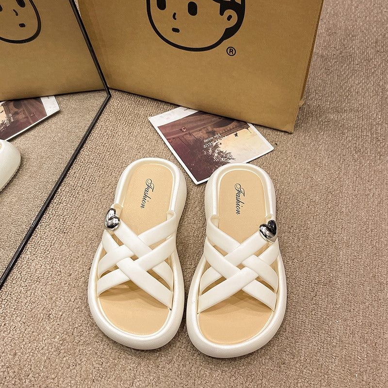 Women's Fashionable Platform Sandals, Heart-Design Stylish Thick-Soled Slippers, Elegant Open-Toe Slides