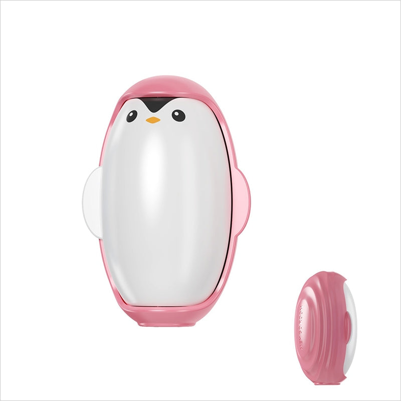Washable Cute Penguin Lint Roller – Strong Adhesive, Convenient Dust and Pet Hair Cleaner