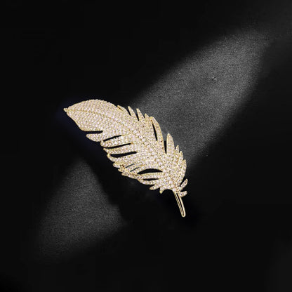 Feather Brooch - Elegant and Sophisticated Floral Pin Accessory