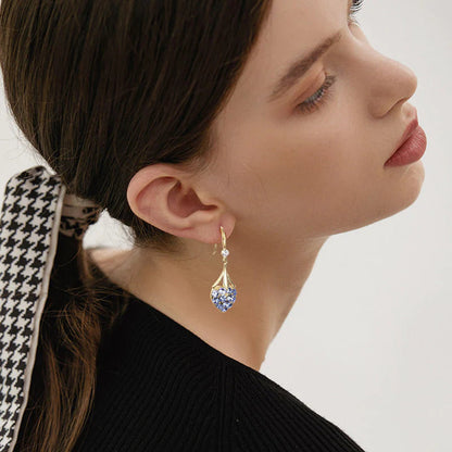 Exquisite Design Full Diamond Heart Earrings