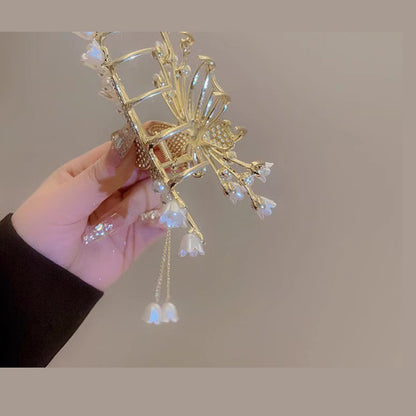 Butterfly Tassel Hair Clip for Women – Elegant Back Head Hair Claw