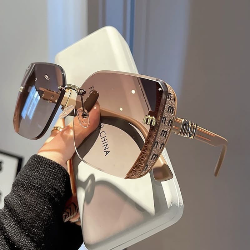 Women's Fashionable Half-Rim Gradient Sunglasses