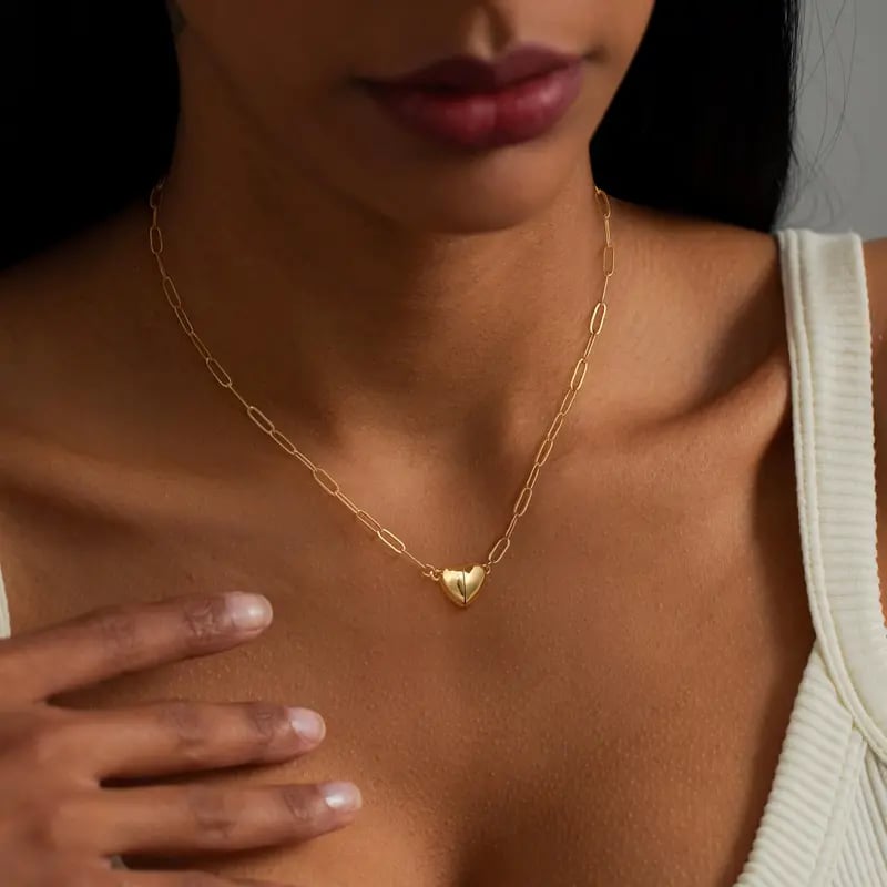 🔥🌹✨ Stainless Steel Heart Shape Pendant Magnetic Necklace