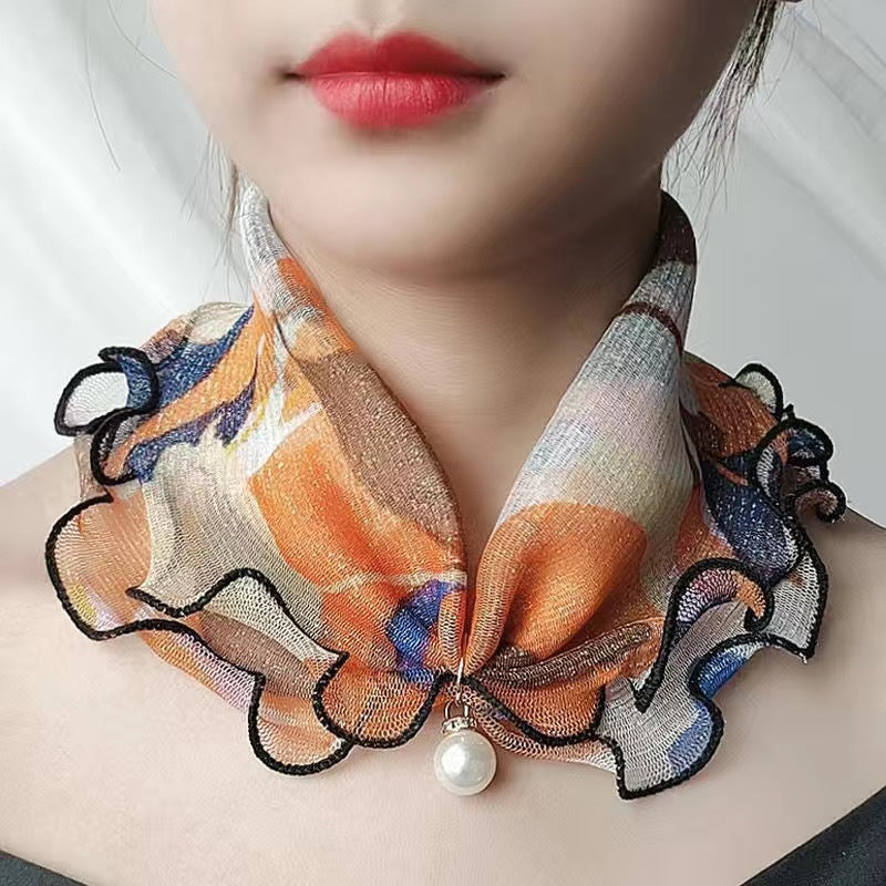 Printed scarf with pearl pendant