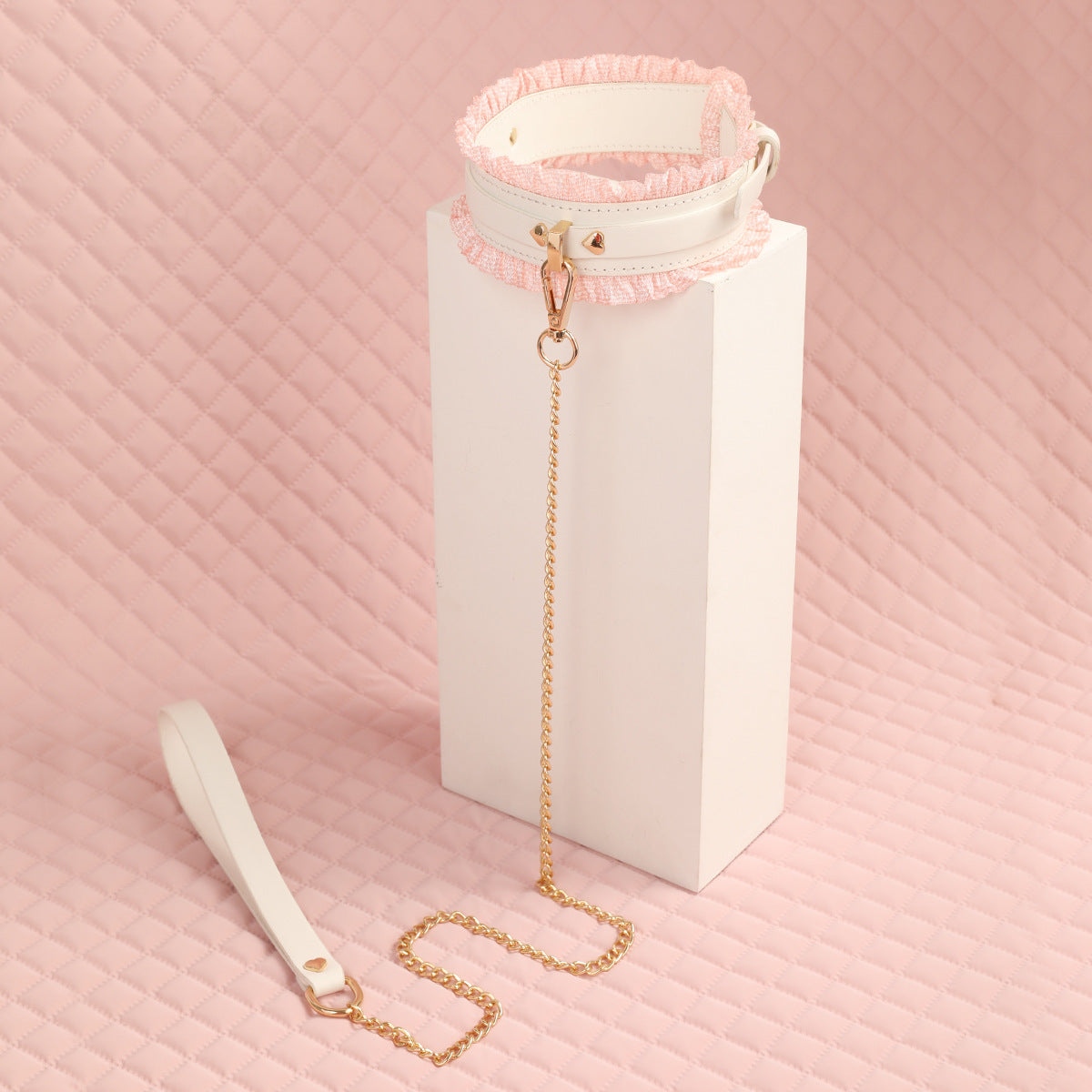 High Quality——Couples' Romantic Date Night Accessory Leather Set