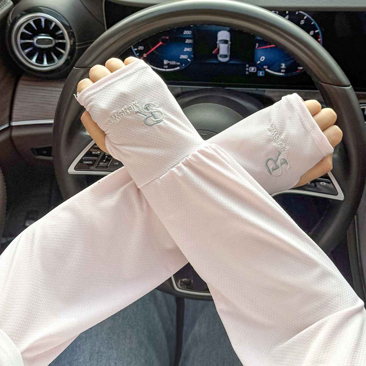 Loose Fit UV Protection Cooling Arm Sleeves