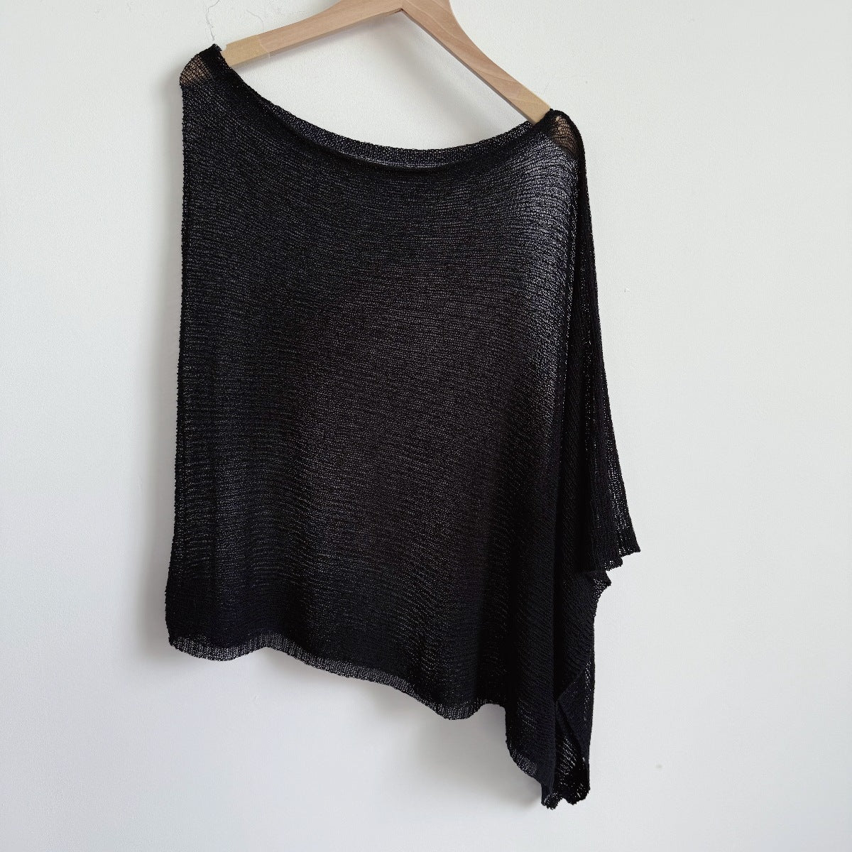 High Quality——Women’s Loose Knit Poncho – Lightweight Sun Protection Cover-Up