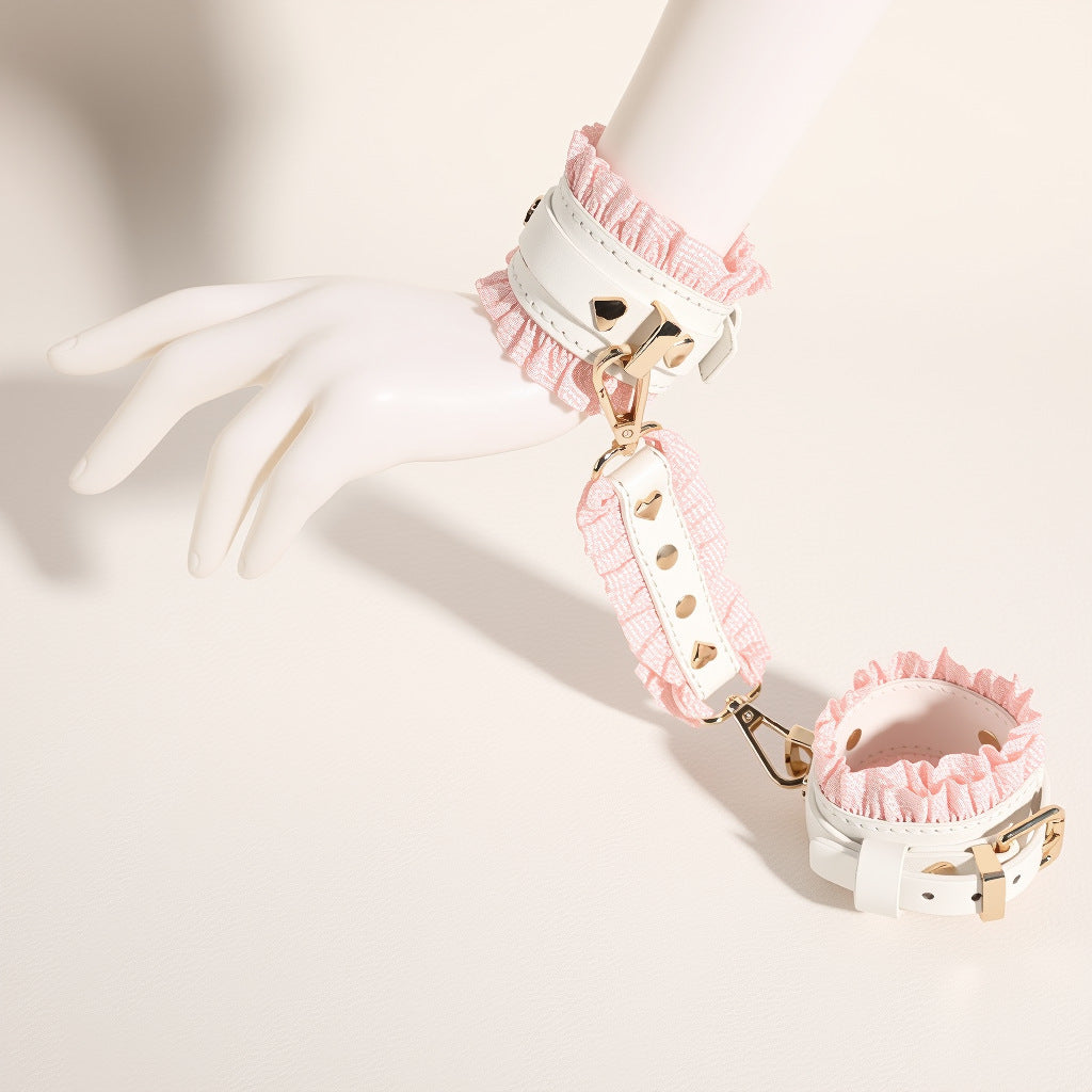 High Quality——Couples' Romantic Date Night Accessory Leather Set
